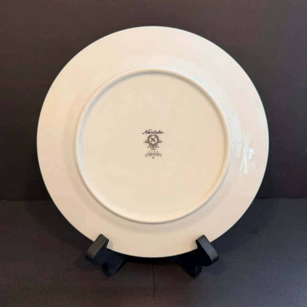 Noritake Temptation 2752 Salad Plates 8 1/4 Inch Set of 9 Japan